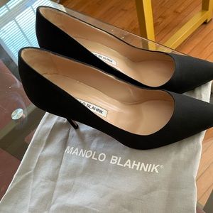 Manolo Blahnik Pump (Black) Sz 39